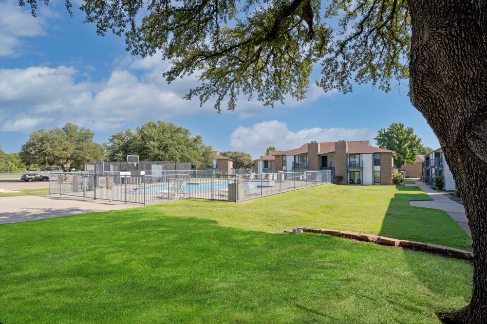 Candletree Apartments apartment photo
